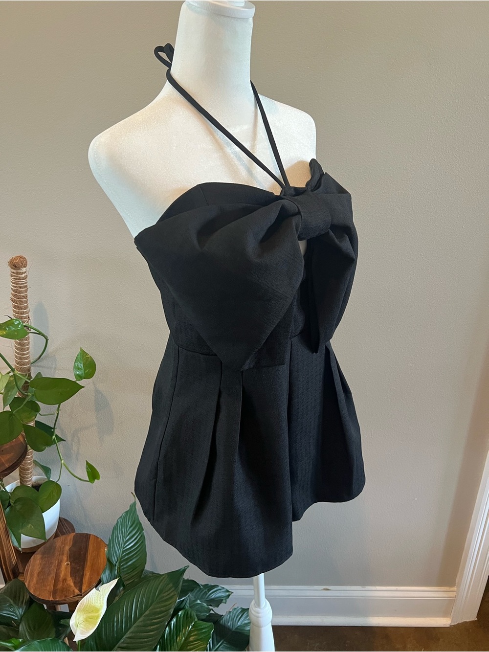 glam Gorgeous Black Strapless Bow-Front Party Romper Dress boutique
